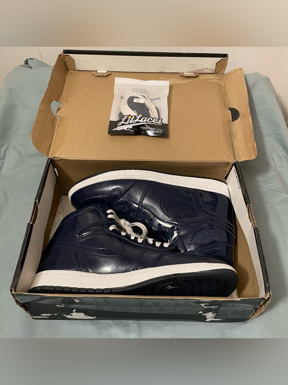 Air Jordan 1 High Retro OG Dover Street Market
